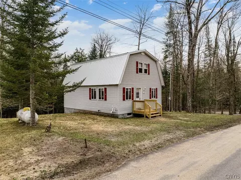 113 Spruce Rd, Forestport, NY 13338