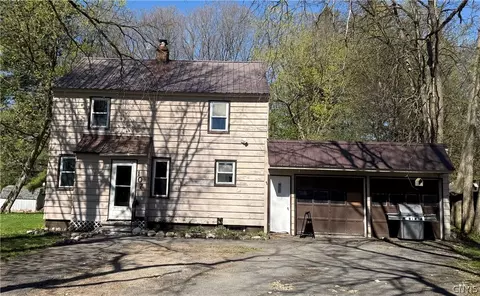 107 Willard Ave, Herkimer, NY 13350