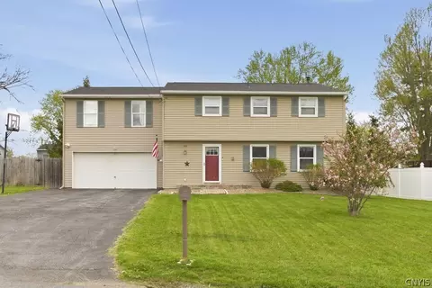 434 Birchwood Blvd, Van Buren, NY 13027