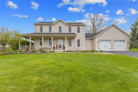 4796 Fawn Hl, Onondaga, NY 13215
