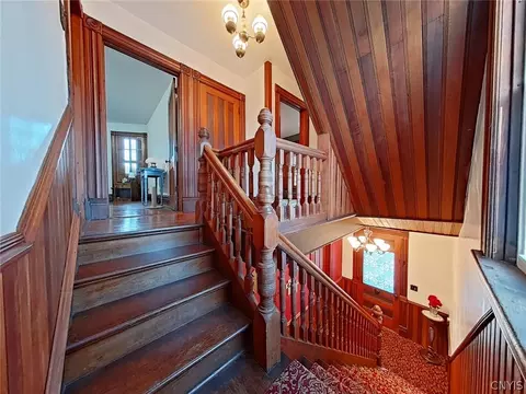 Entry Way - 429 Main St, Russia, NY 13324 photo 6 of 7