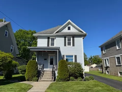 526 Broadway, Oneida, NY 13421