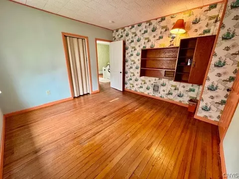 Bedroom - 526 Broadway, Oneida, NY 13421 photo 4 of 6