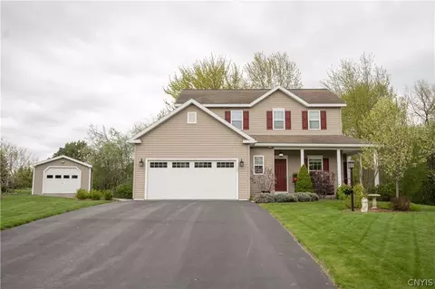 15 Miguel Ln, Van Buren, NY 13164