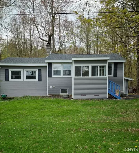 9455 Boyd Rd, Annsville, NY 13471