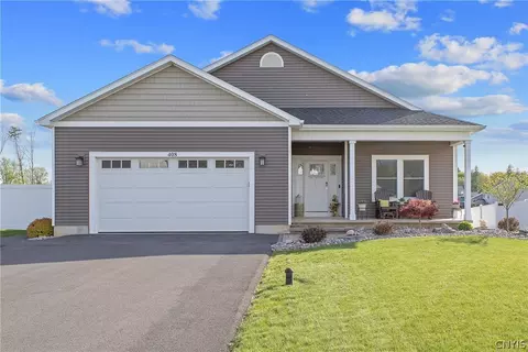 408 Dewport Rd, Van Buren, NY 13027