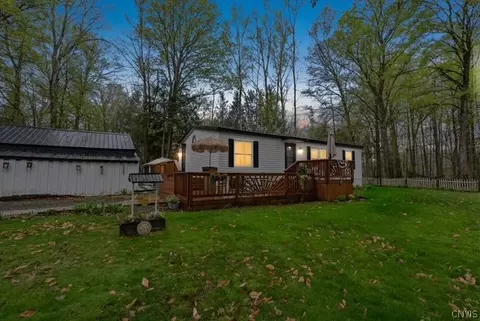 22 Rsa Rd, Central Square, NY 13036