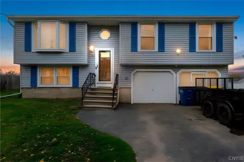 126 Alhan Pkwy, Geddes, NY 13209