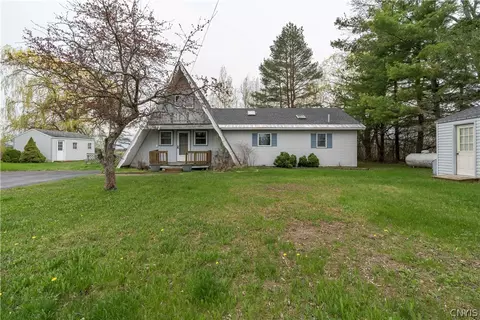18692 Tubolino Rd, La Fargeville, NY 13656