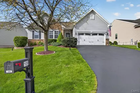 109 Shire Way, Camillus, NY 13031