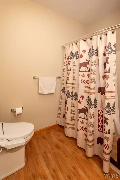 Bath - 103 Pawnee Dr, Webb, NY 13420 photo 1 of 2