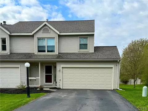 515 Weaver Ct, Utica, NY 13502