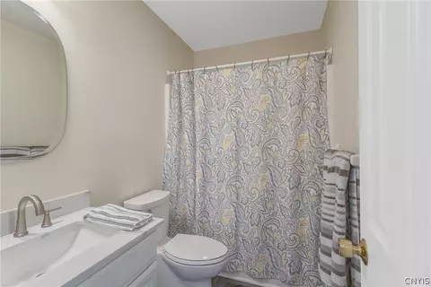 Bath - 118 Creekview Path, Sullivan, NY 13037 photo 3 of 3