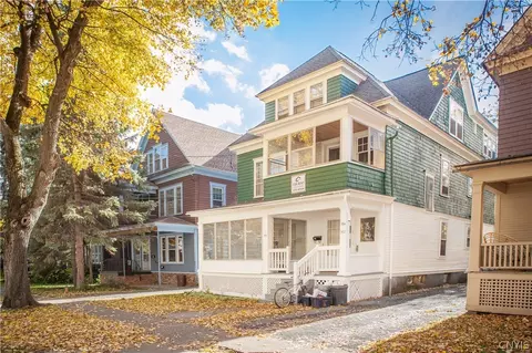 560 Clarendon St #64, Syracuse, NY 13210