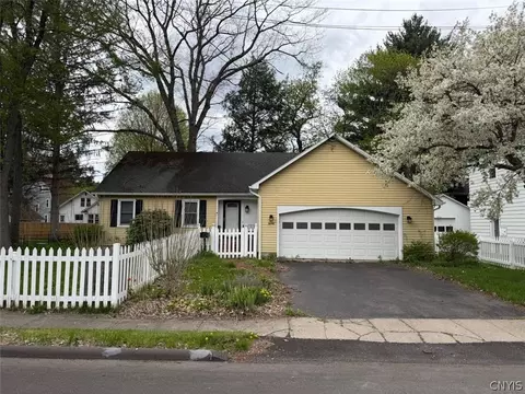 20 Bellrose Ave, Cortland, NY 13045