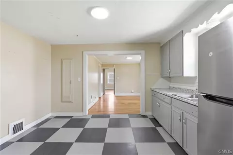 Entry Way - 1024 Danforth St, Syracuse, NY 13208 photo 1 of 3