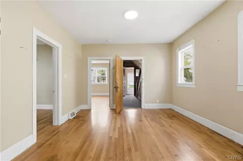 Living - 1024 Danforth St, Syracuse, NY 13208 photo 3 of 4