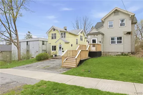 1024 Danforth St, Syracuse, NY 13208