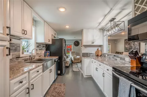 Kitchen - 79 E Oneida St, Lysander, NY 13027 photo 5 of 5