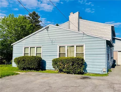 212 Schaffer Ave, Salina, NY 13206
