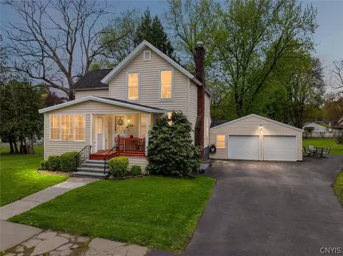 129 Seward Ave, Utica, NY 13502
