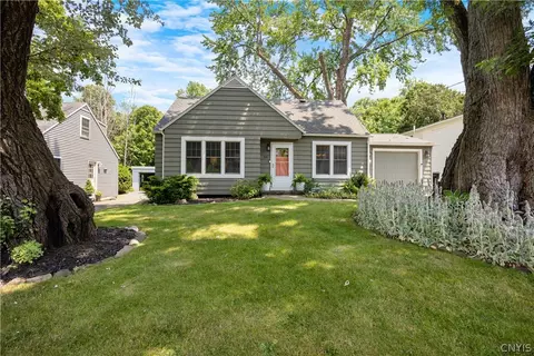 518 Cleveland Blvd, Fayetteville, NY 13066