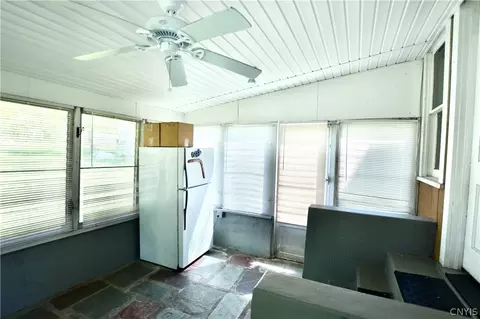 Exterior - 30 W Oneida St, Lysander, NY 13027 photo 5 of 9