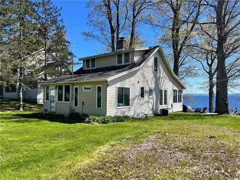207 Drive 2, Vienna, NY 13042
