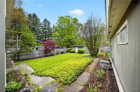 Exterior - 327 Kimber Rd, Syracuse, NY 13224 photo 3 of 8