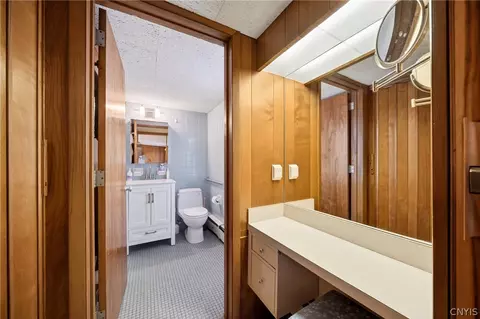 Bath - 327 Kimber Rd, Syracuse, NY 13224 photo 2 of 5