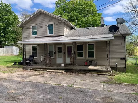 116 Lyon St, Fulton, NY 13069