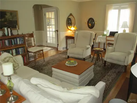 Living - 460 Brattle Rd, Syracuse, NY 13203 photo 4 of 5