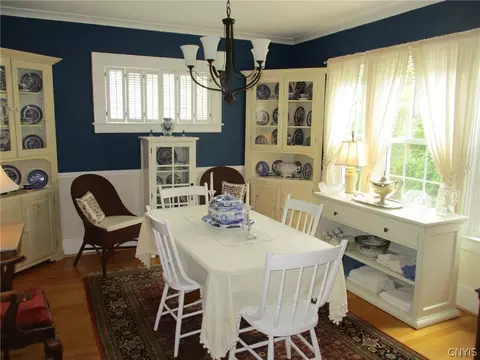 Dining - 460 Brattle Rd, Syracuse, NY 13203 photo 1 of 2