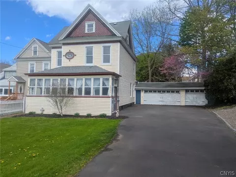 207 S Avery Ave, Syracuse, NY 13204