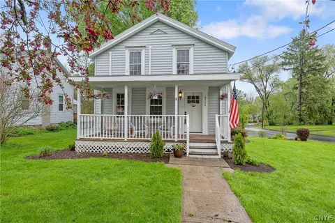 6426 Bennetts Corners Rd, Van Buren, NY 13112