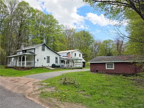 2880 Powell Rd, Vienna, NY 13308