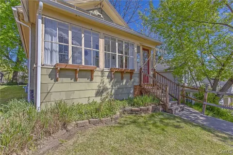 604 Schuyler St, Syracuse, NY 13204