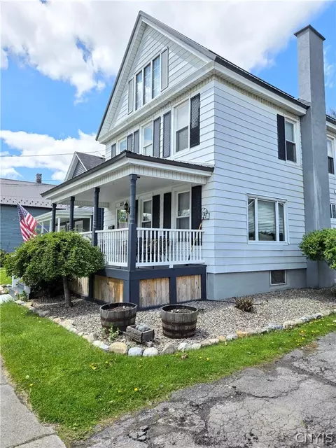 Exterior - 223 E Steele St, Herkimer, NY 13350 photo 2 of 5