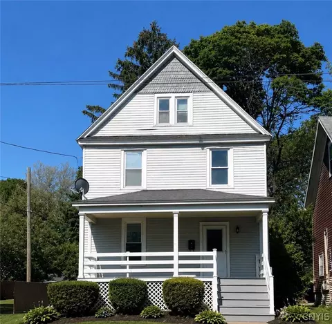 125 Kensington Lancaster Rd, Syracuse, NY 13210