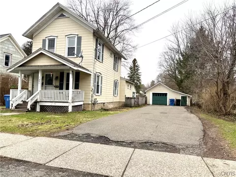 30 Squires St, Cortland, NY 13045