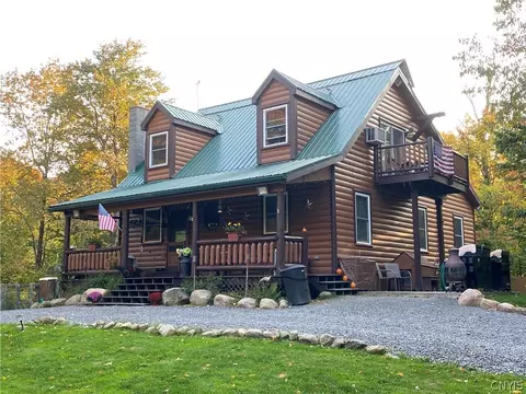3642 Van Brocklin Rd, Worth, NY 13659