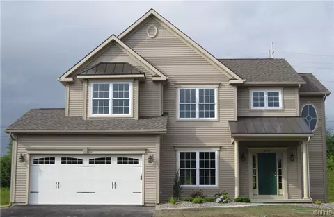 4438 Gray Wing Ln, Onondaga, NY 13078