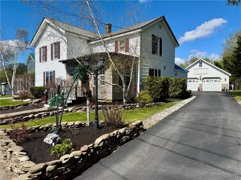 10132 Washington St, Copenhagen, NY 13626