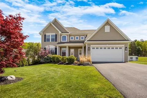 4508 Southwood Heights Dr, Onondaga, NY 13078