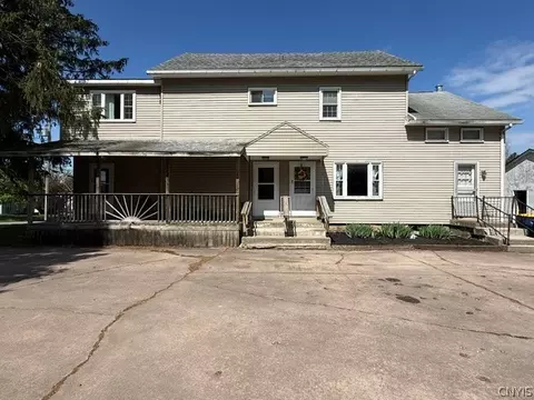 3835 Prospect St, Oneida, NY 13421