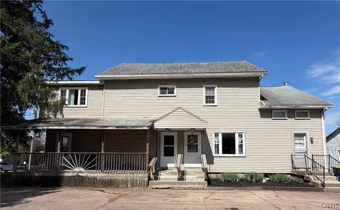3835 Prospect St, Oneida, NY 13421