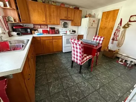 Kitchen - 3835 Prospect St, Oneida, NY 13421 photo 8 of 8