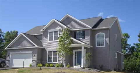 4442 Gray Wing Ln, Onondaga, NY 13078