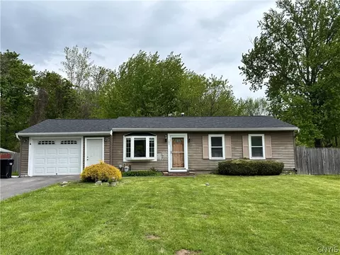 203 Leopold Blvd, Van Buren, NY 13209