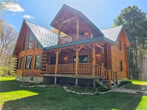 621 Tynan Rd, Vienna, NY 13042